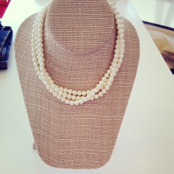 Jewelry - Pearl Choker Necklace